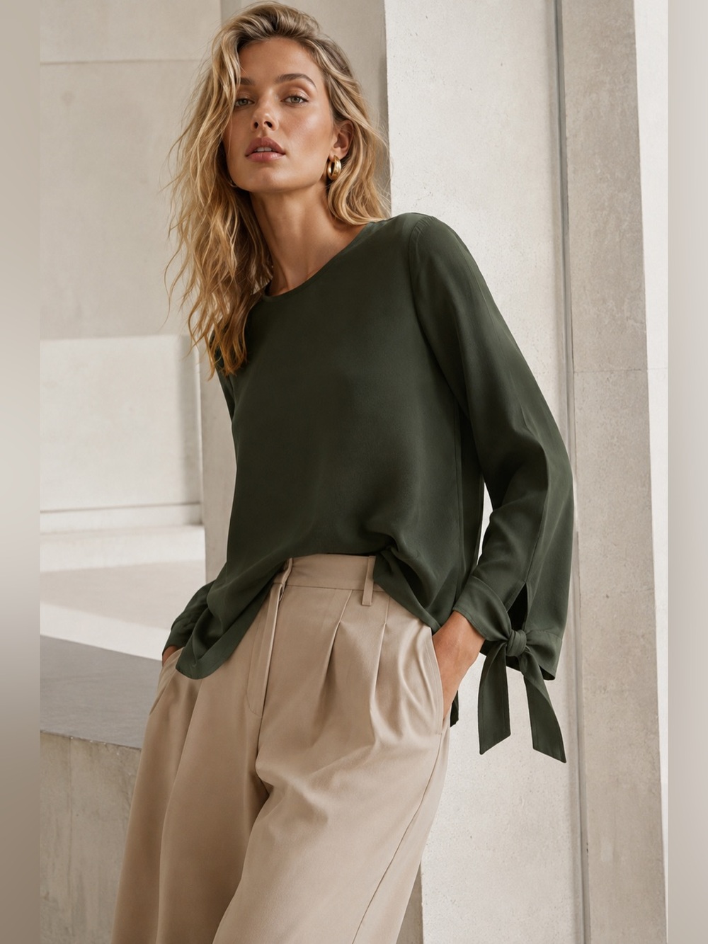 Wilfred by Aritzia Green Tie-Sleeve Blouse – Size Medium